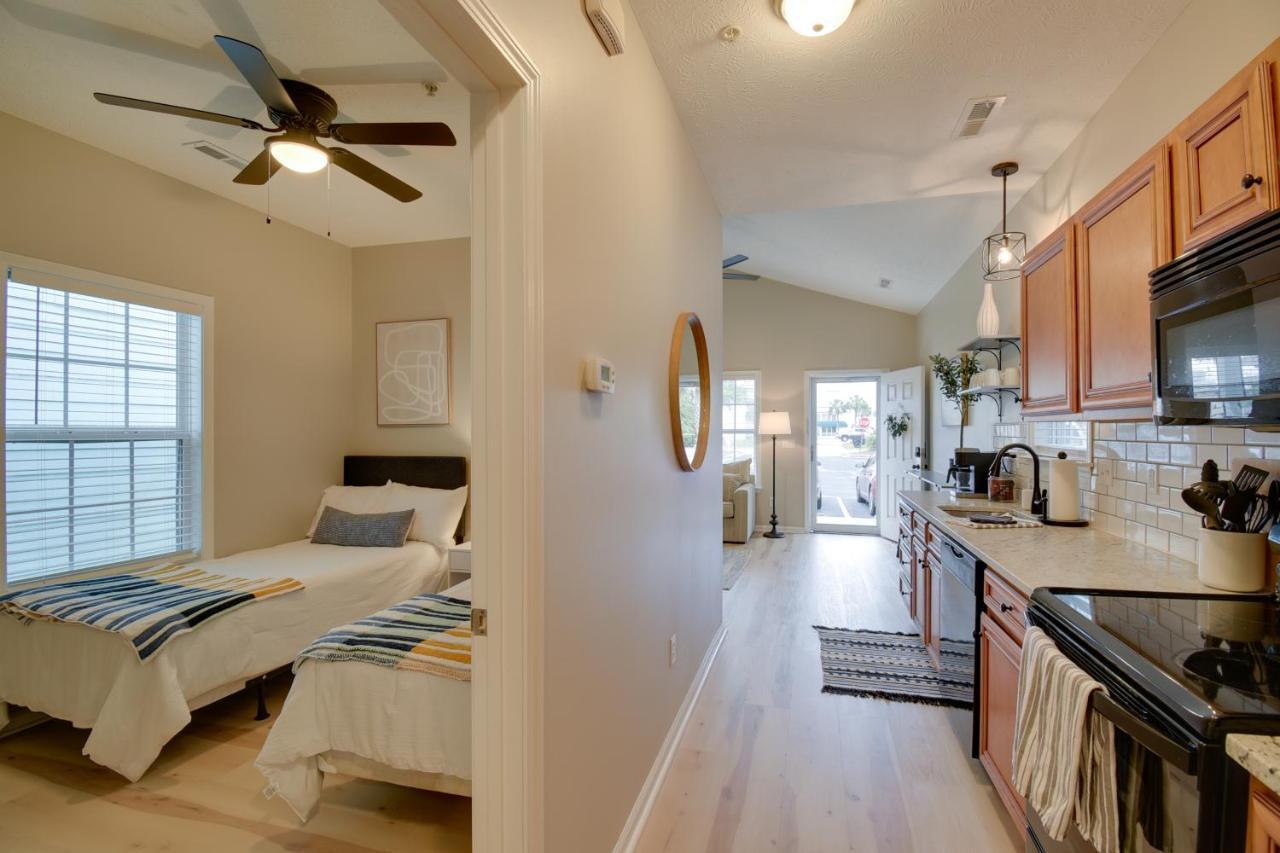 Myrtle Beach Bungalow - Walk To Ocean! Экстерьер фото